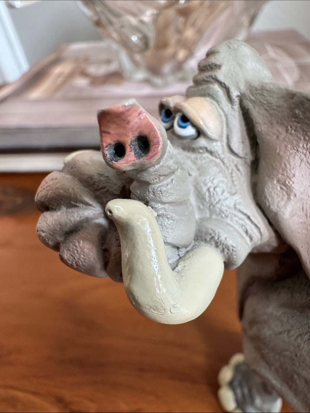 Vintage Russ Berrie Gray Elephant Figurine Doug Harris Filmore Magical Menagerie - Picture 7 of 10